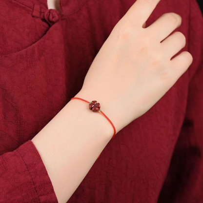 Bracelet Porte Bonheur porté par une amie