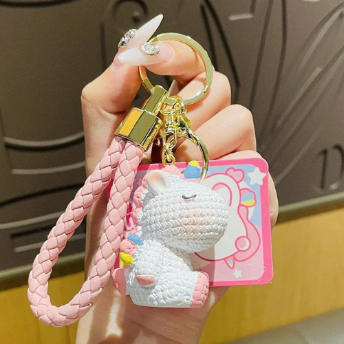 Porte Clé Licorne rose sur des clés de maison