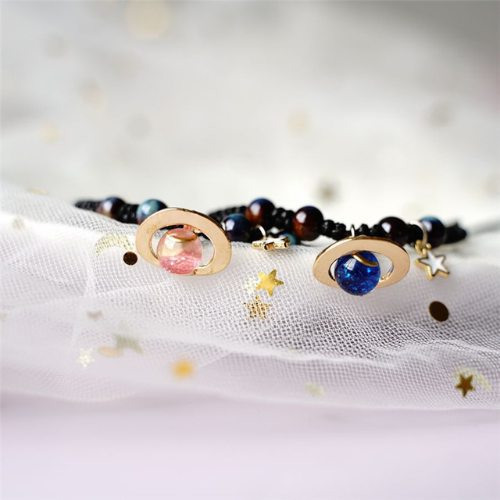 bracelet saturne vu du dessous