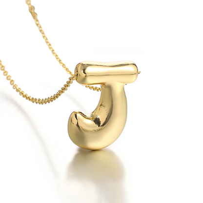 collier-alphabet-lettre-j