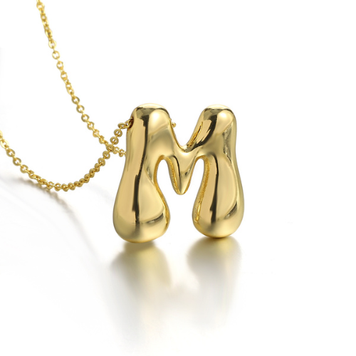 collier-alphabet-lettre-m