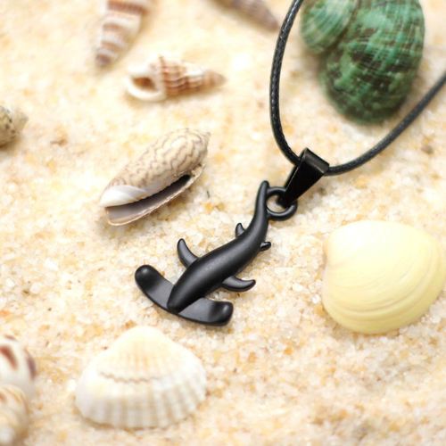 collier-bff-pour-2-animaux-marins-requin-noir