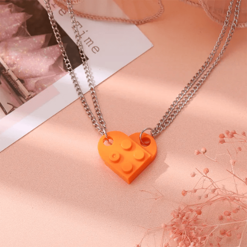 collier-coeur-brique-orange