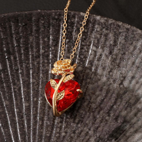 collier-d'amitié-pour-3-cristal-rouge-or