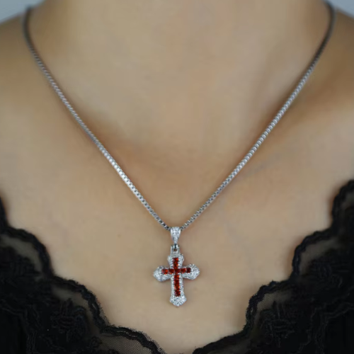 collier-d'amitié-pour-5-croix-rouge