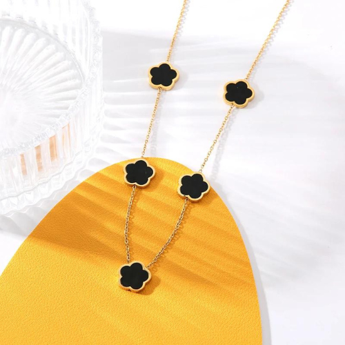 collier-d'amitié-pour-5-trèfle-couleur-noir-et-or