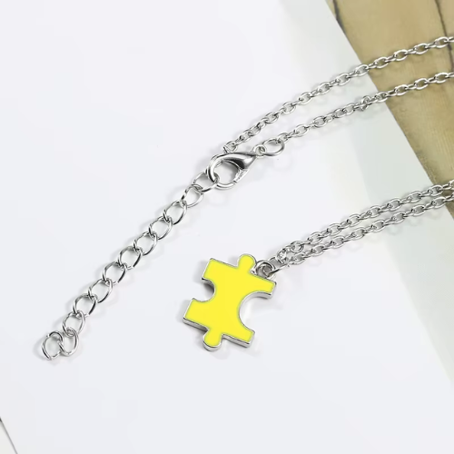 collier-d'amitié-pour-4-puzzle-jaune