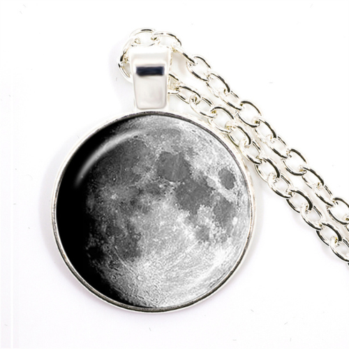 collier-d'amitié-pour-8-lune-gibbeuse-croissante