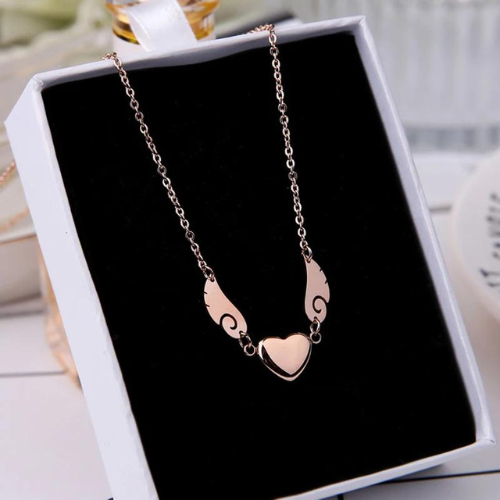 collier-de-l'amitié-pour-3-coeur-ailé-or-rose