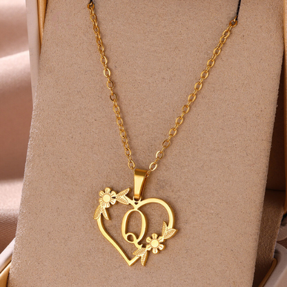 collier-lettre-coeur-q