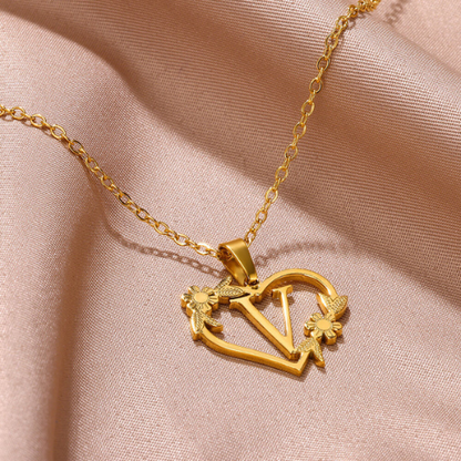 collier-lettre-coeur-v