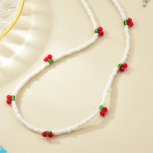 collier-pour-meilleure-amie-cerise-perle-blanc