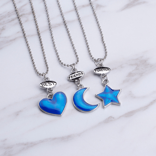 collier-trio-coeur-lune-étoile-3-pièces