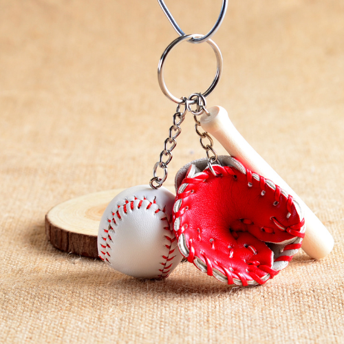 porte-cle-baseball-rouge